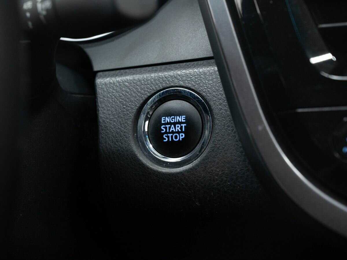 Купить Toyota Camry с пробегом. Фото: #20