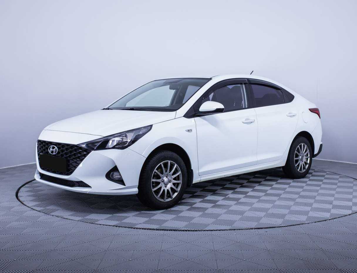 Купить Hyundai Solaris с пробегом. Фото: #0
