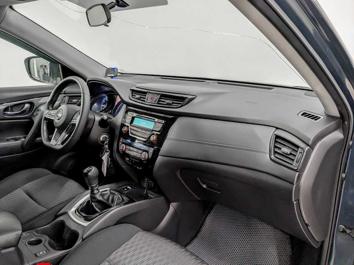 Купить Nissan X-Trail с пробегом. Фото: #10