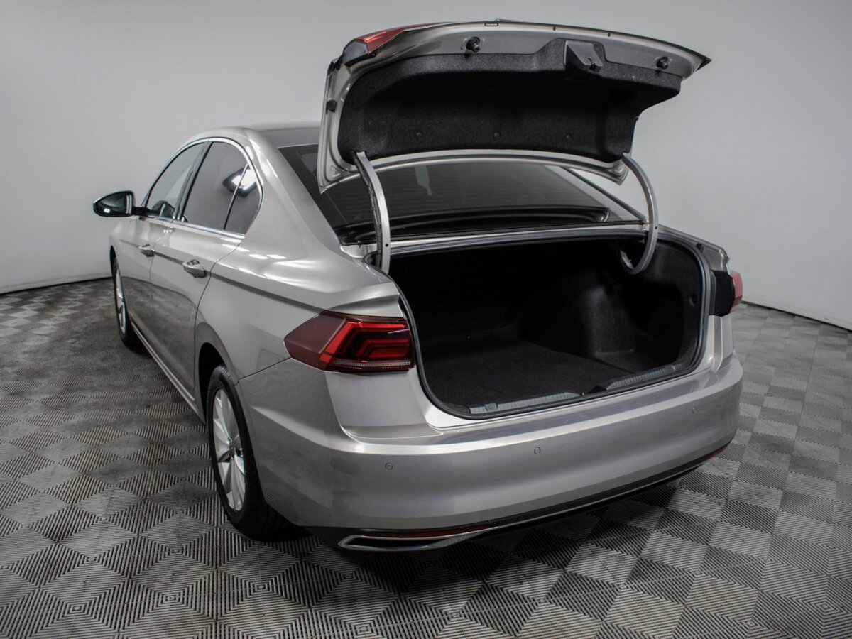 Купить Volkswagen Bora с пробегом. Фото: #12