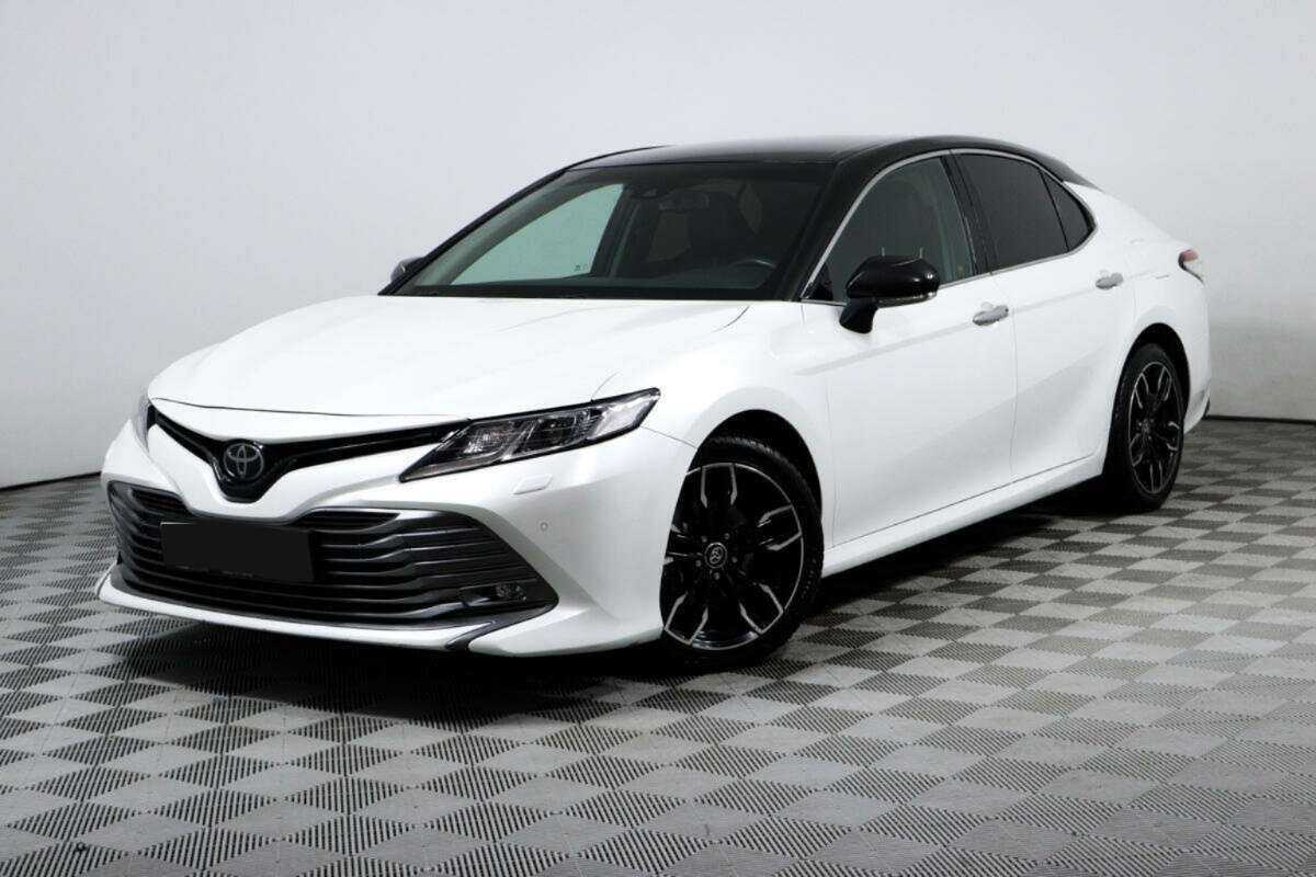 Купить Toyota Camry с пробегом. Посмотреть фото