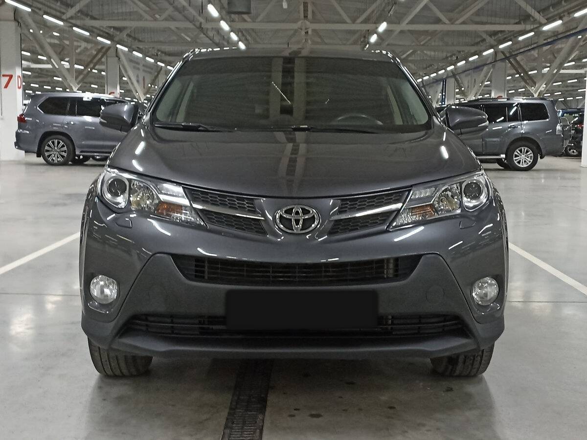 Купить Toyota RAV4 с пробегом. Фото: #1