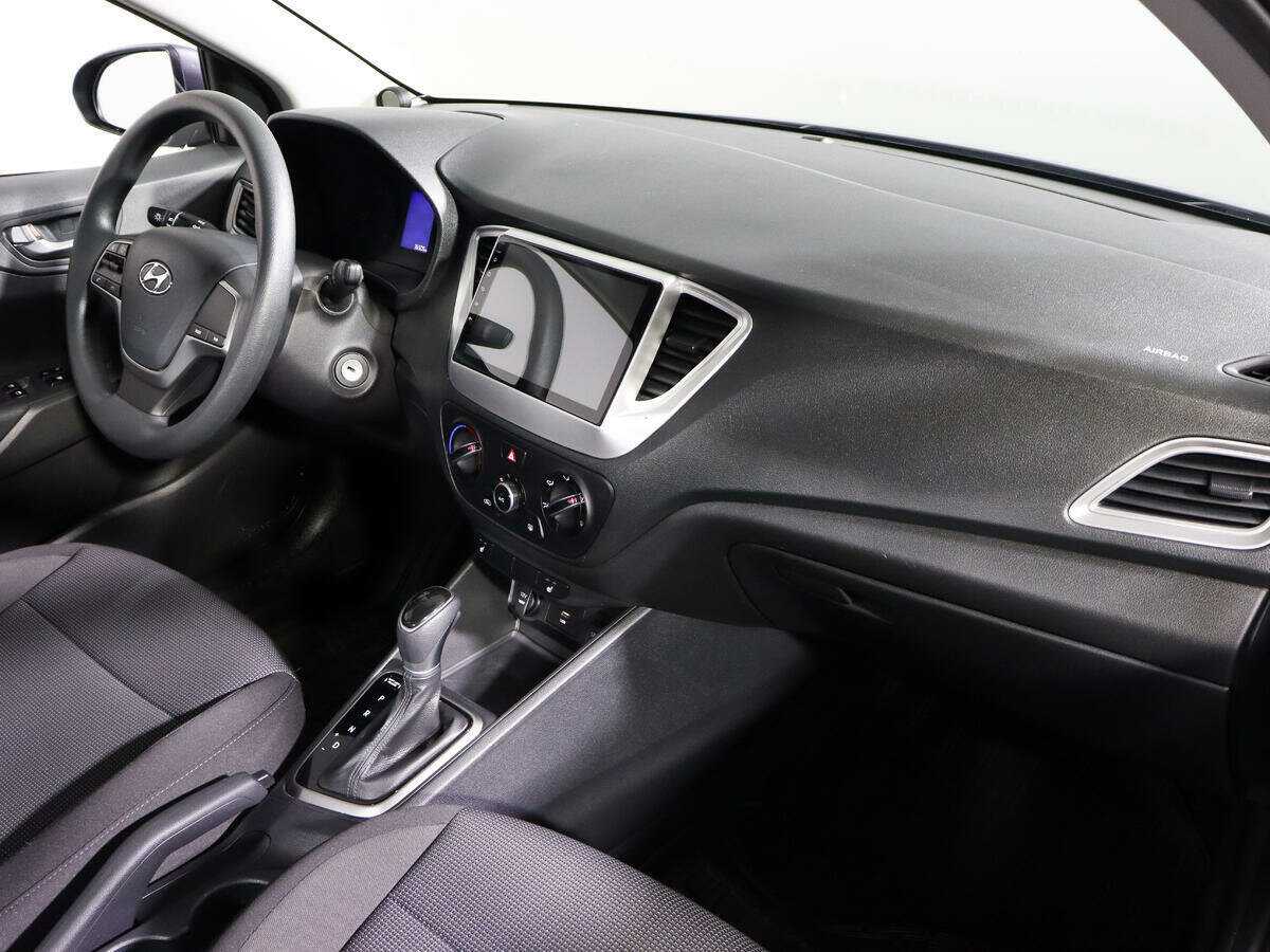 Купить Hyundai Solaris с пробегом. Фото: #6