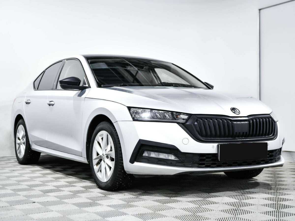 Купить Skoda Octavia с пробегом. Фото: #2