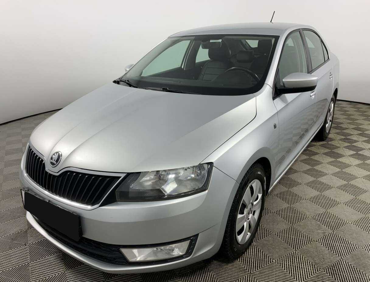 Купить Skoda Rapid с пробегом. Посмотреть фото
