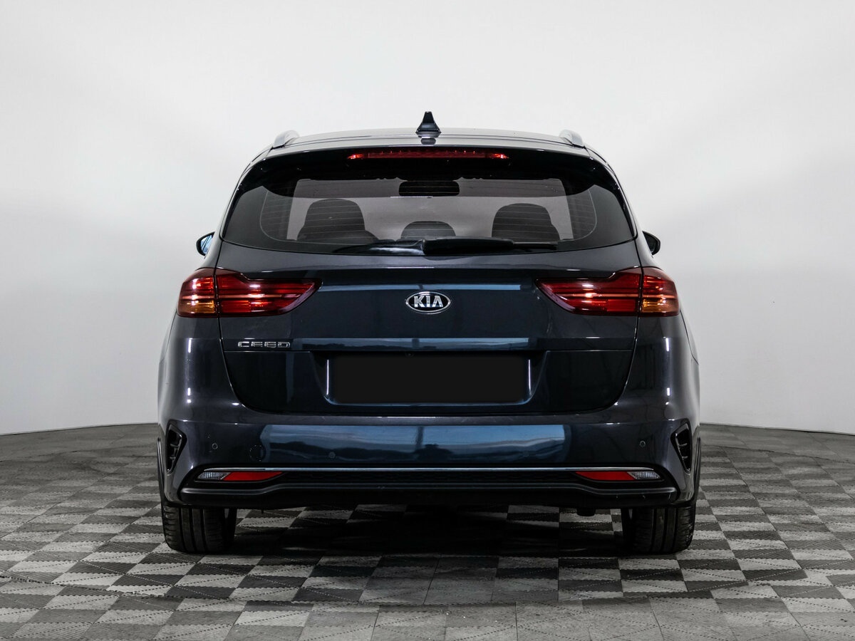 Купить Kia Ceed с пробегом. Фото: #4