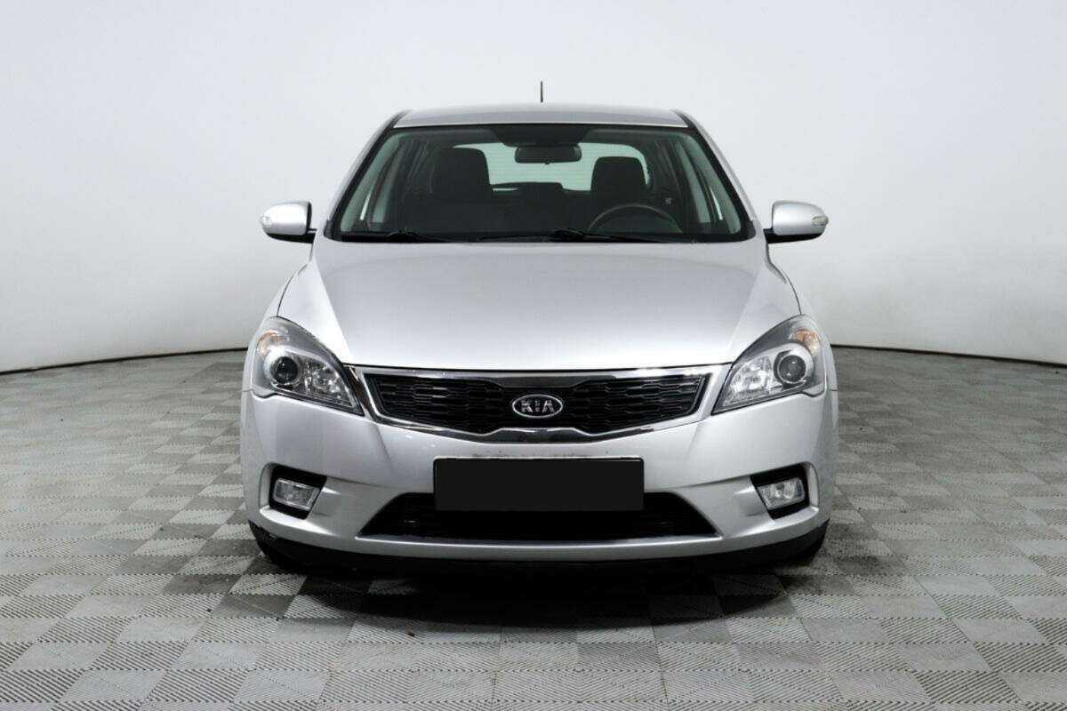 Купить Kia Ceed с пробегом. Фото: #1