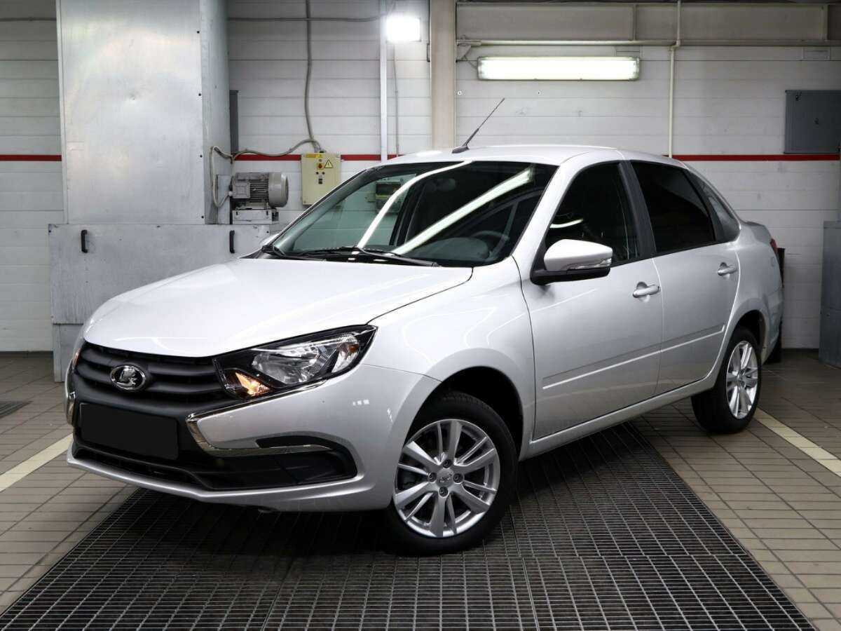 Купить Lada (ВАЗ) Granta с пробегом. Посмотреть фото
