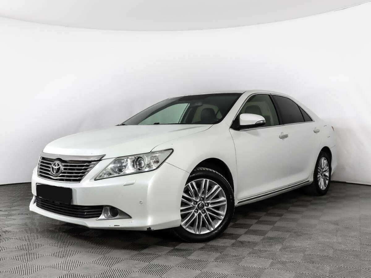 Купить Toyota Camry с пробегом. Фото: #0