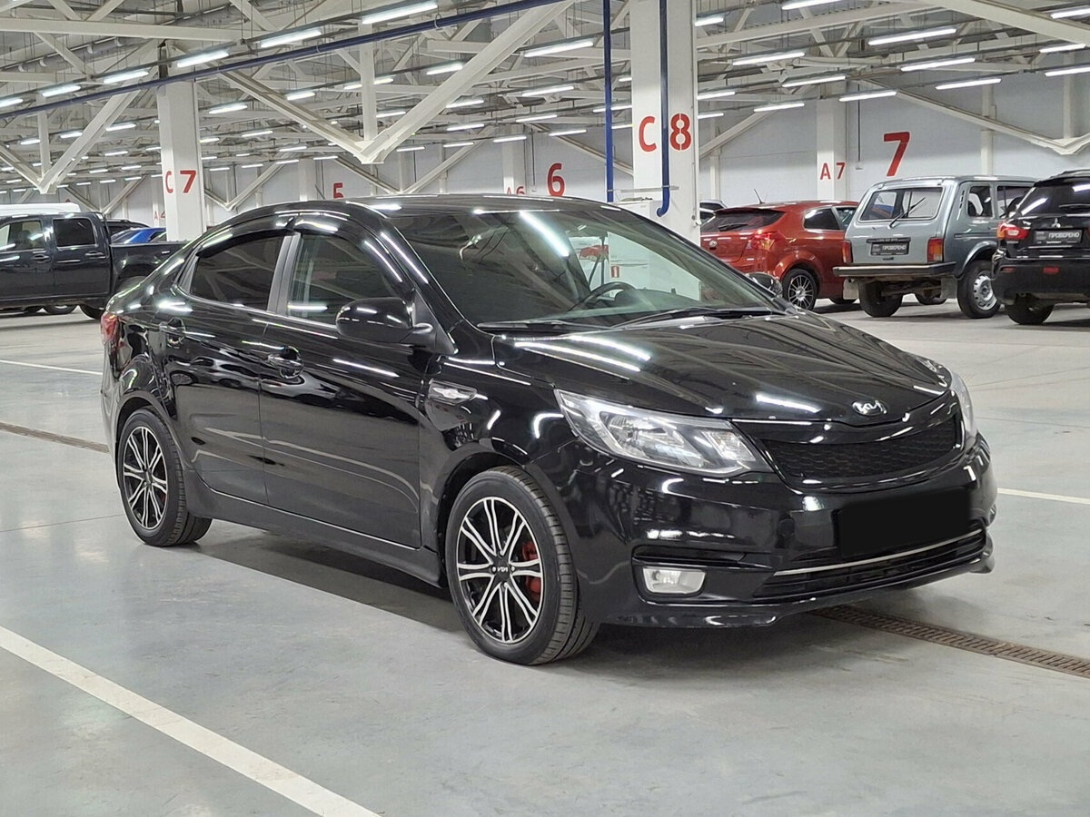 Купить Kia Rio с пробегом. Фото: #2