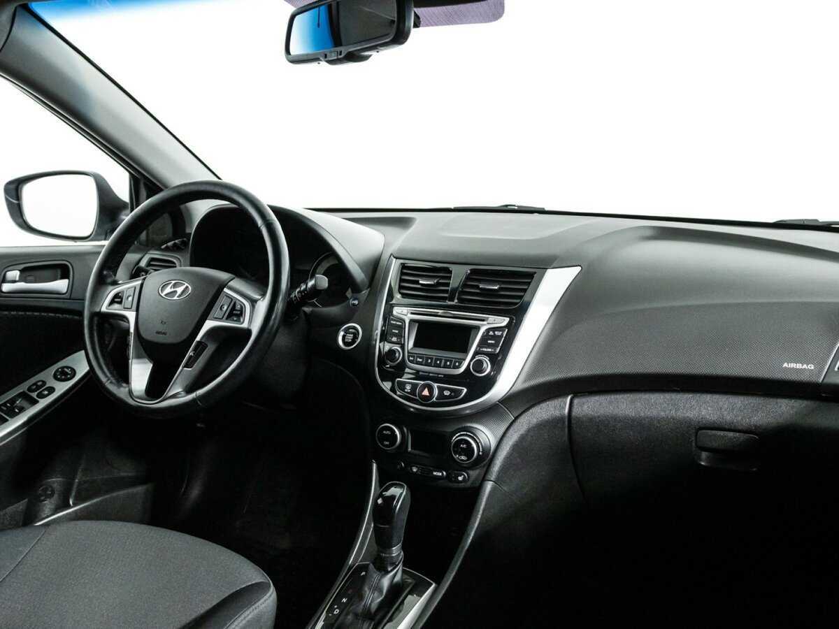 Купить Hyundai Solaris с пробегом. Фото: #7
