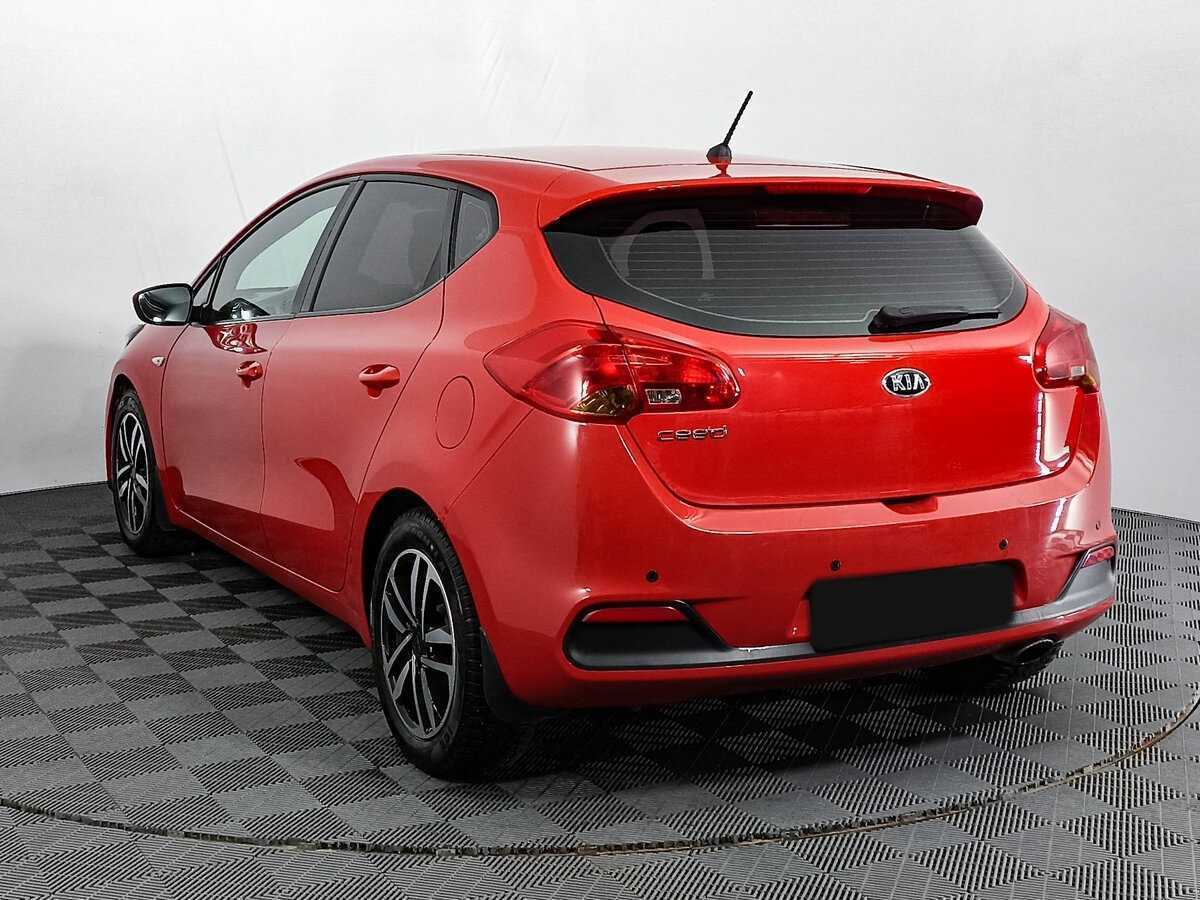 Купить Kia Ceed с пробегом. Фото: #6