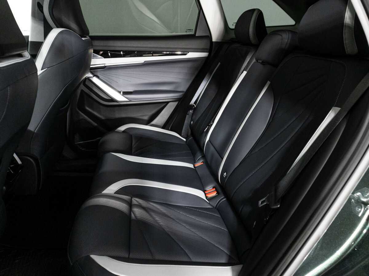 Купить Geely Atlas с пробегом. Фото: #8