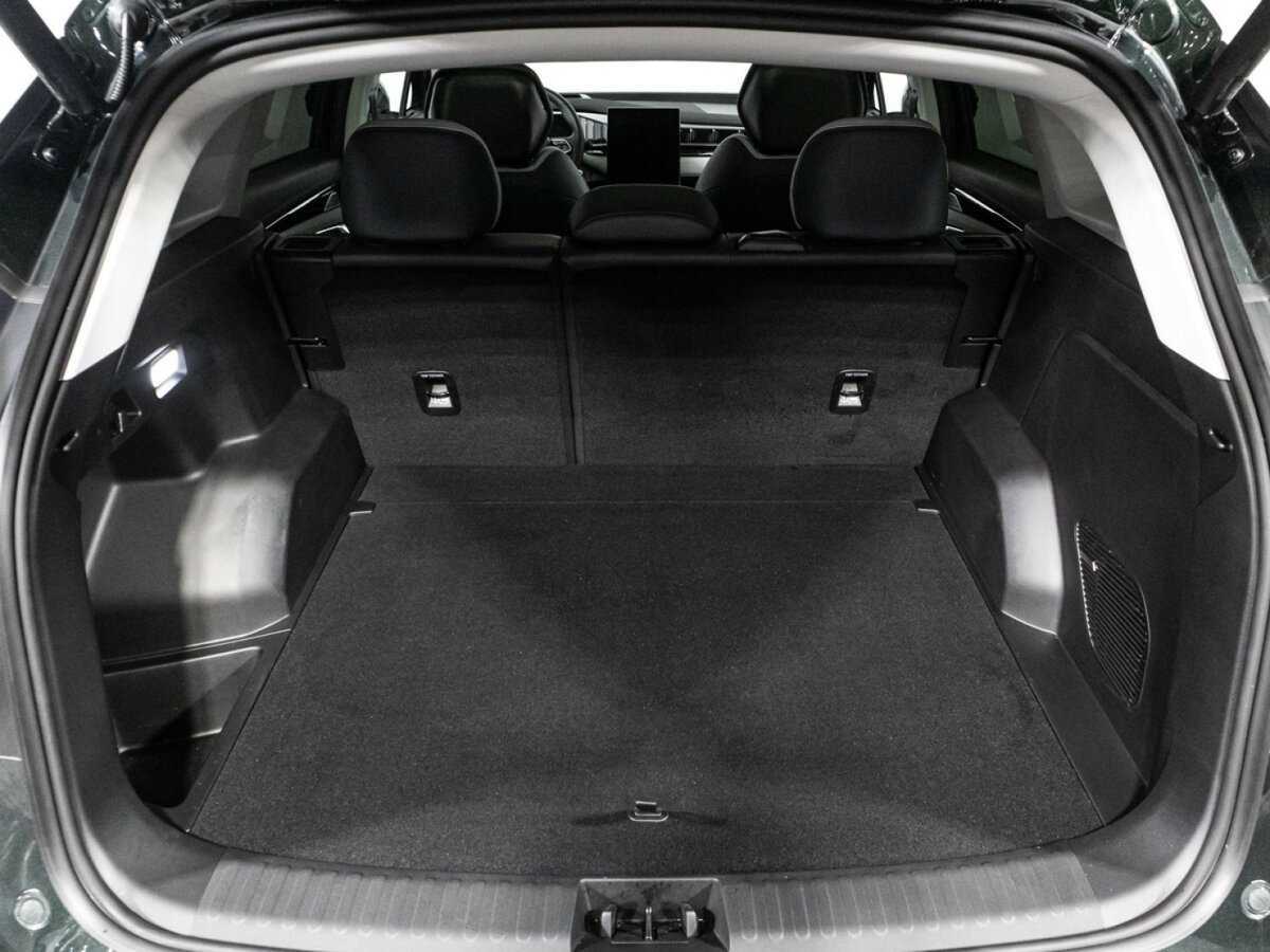 Купить Geely Atlas с пробегом. Фото: #12