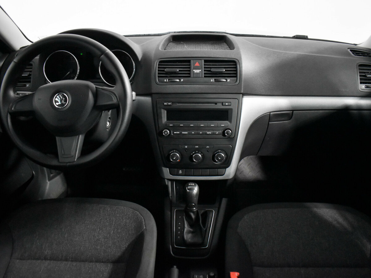 Купить Skoda Yeti с пробегом. Фото: #12