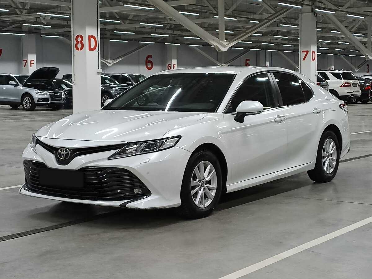 Купить Toyota Camry с пробегом. Фото: #0
