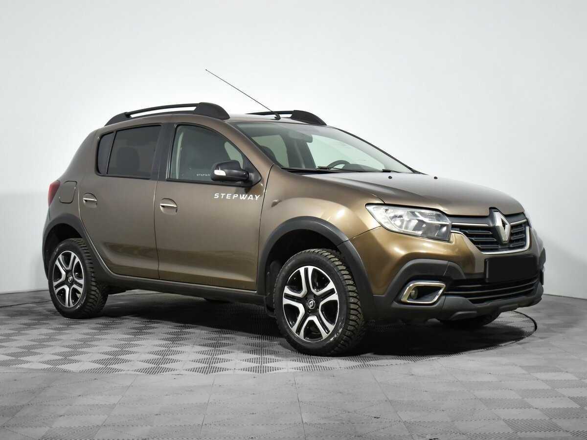 Купить Renault Sandero с пробегом. Фото: #2