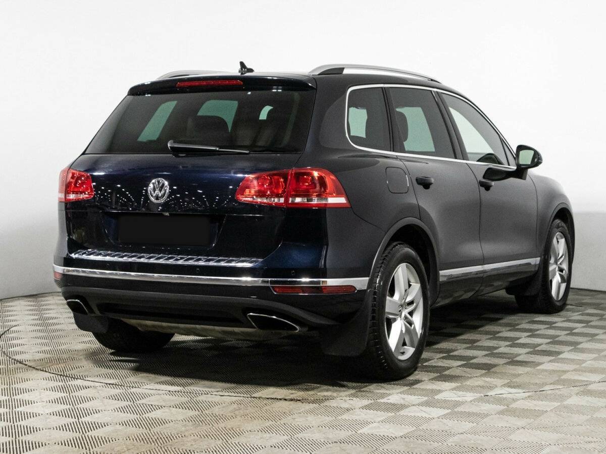 Купить Volkswagen Touareg с пробегом. Фото: #4