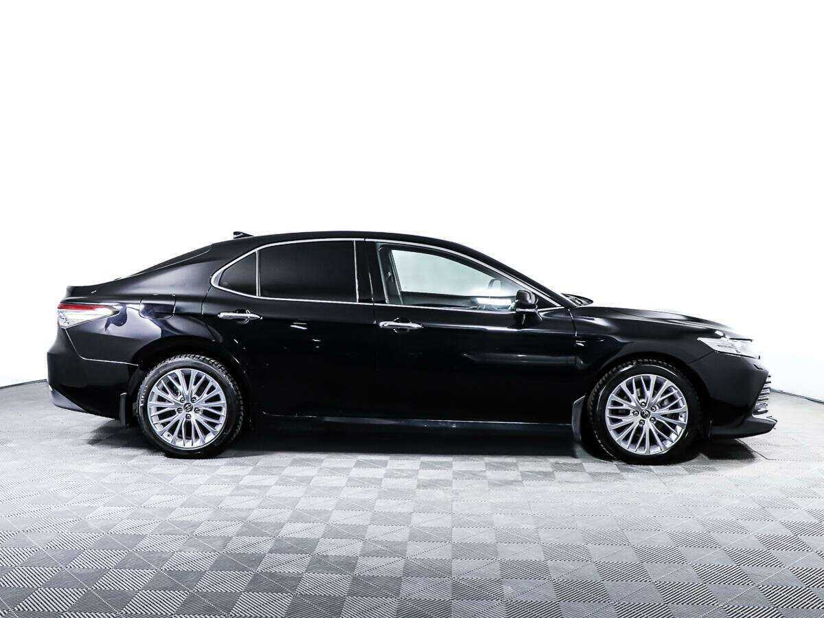 Купить Toyota Camry с пробегом. Фото: #3