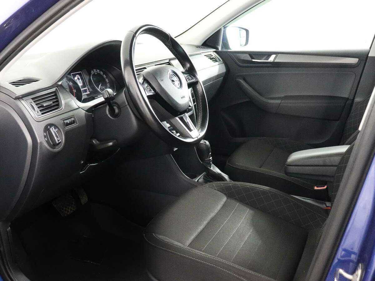 Купить Skoda Rapid с пробегом. Фото: #7