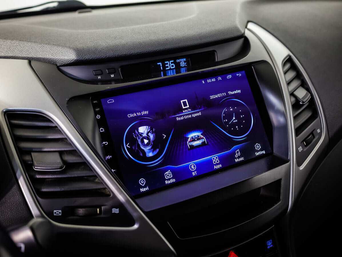 Купить Hyundai Elantra с пробегом. Фото: #12