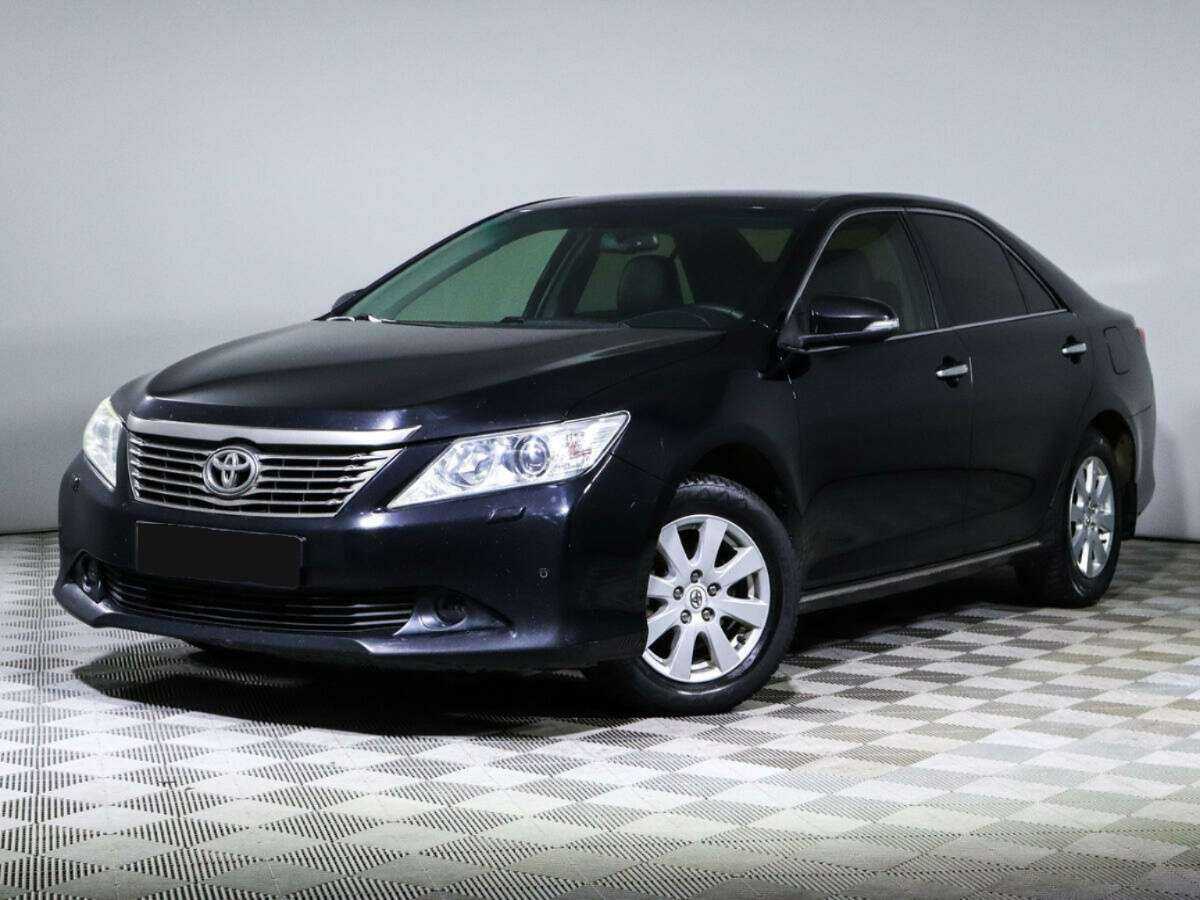 Купить Toyota Camry с пробегом. Фото: #0