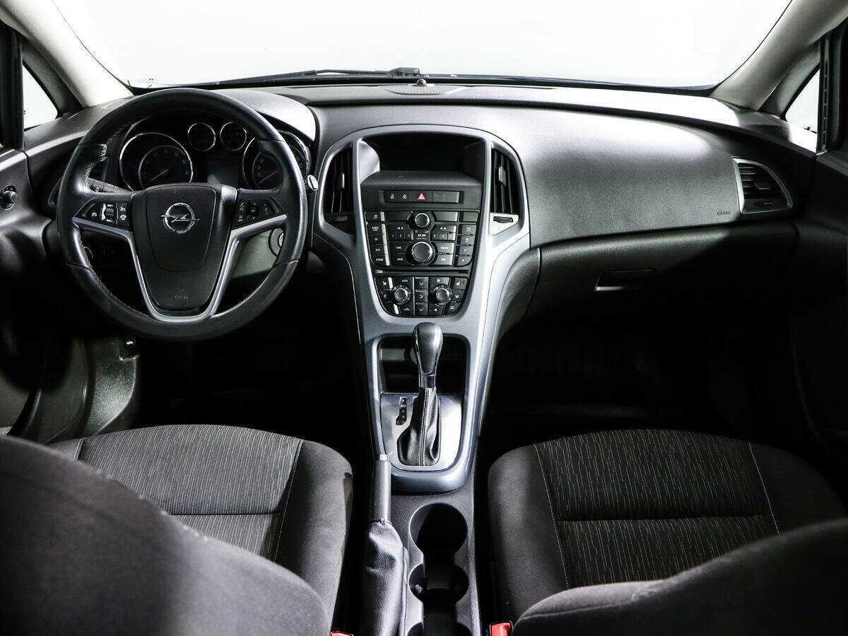 Купить Opel Astra с пробегом. Фото: #9