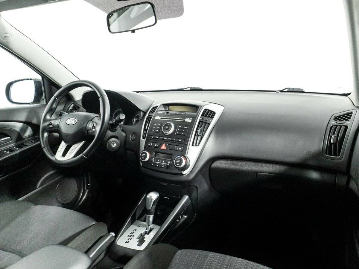Купить Kia Ceed с пробегом. Фото: #8