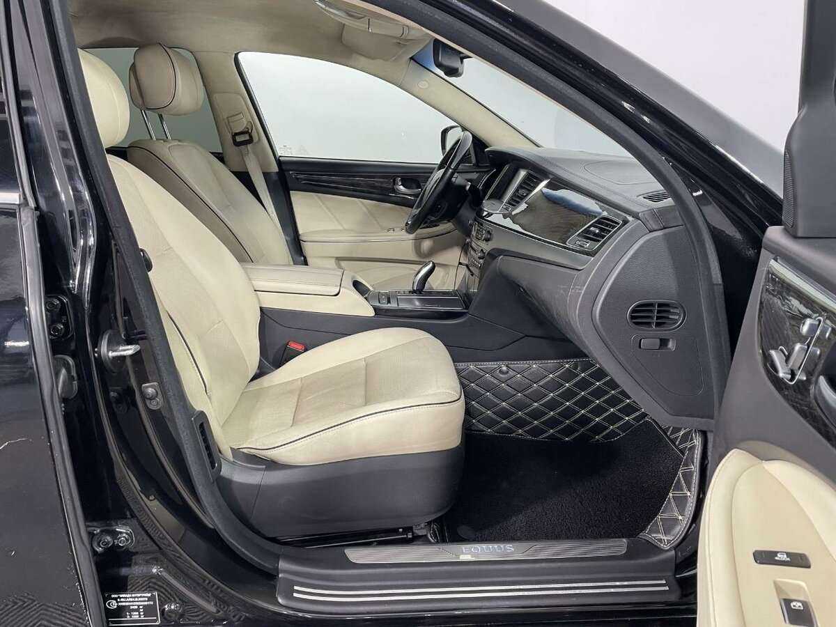 Купить Hyundai Equus с пробегом. Фото: #13