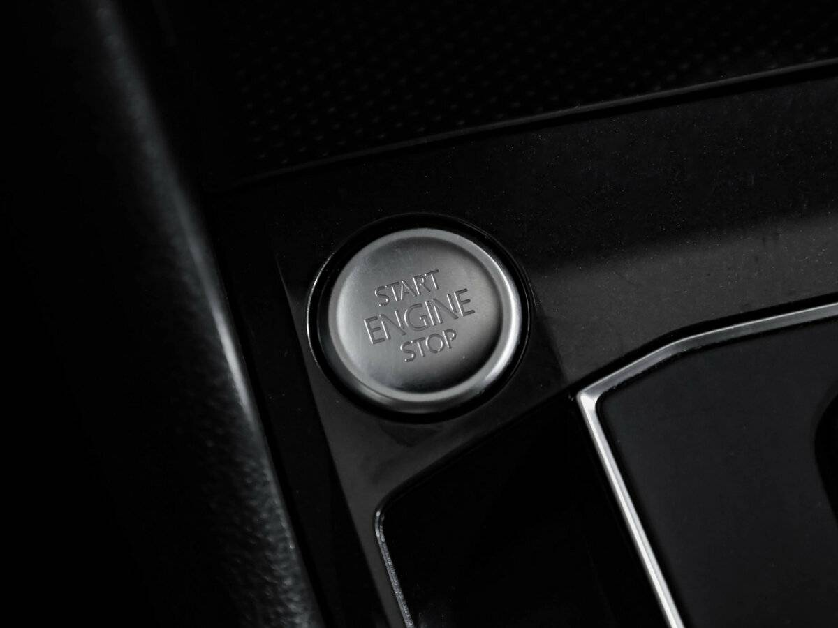 Купить Volkswagen Tiguan с пробегом. Фото: #17