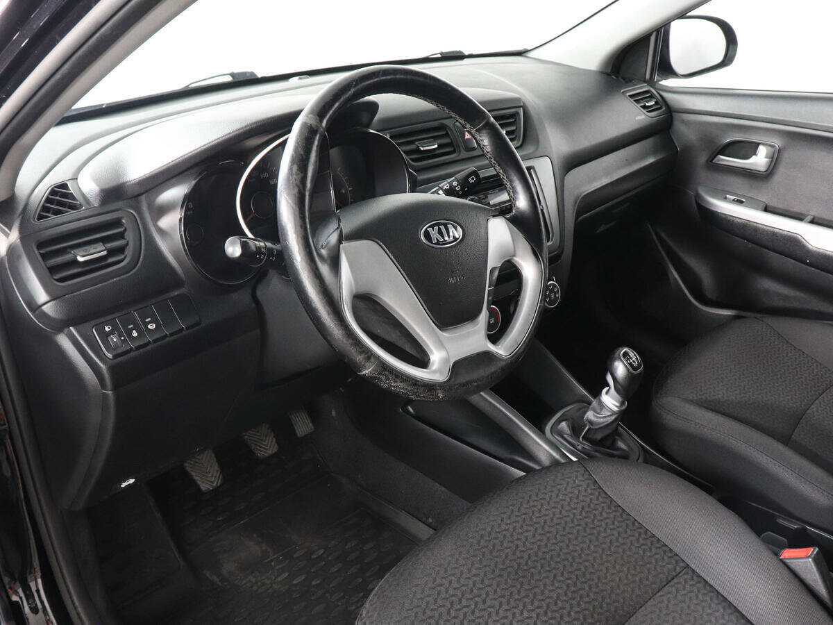 Купить Kia Rio с пробегом. Фото: #4
