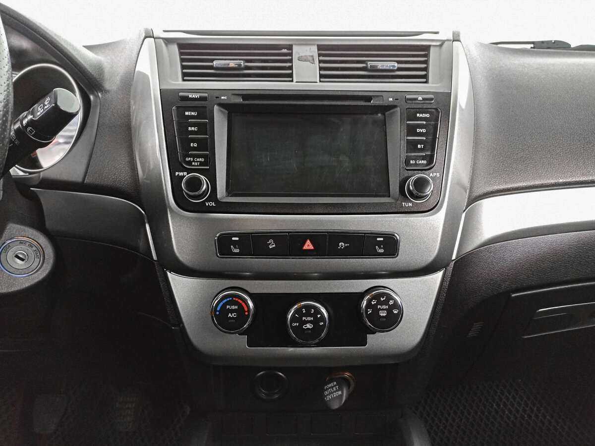 Купить Geely Emgrand X7 с пробегом. Фото: #12