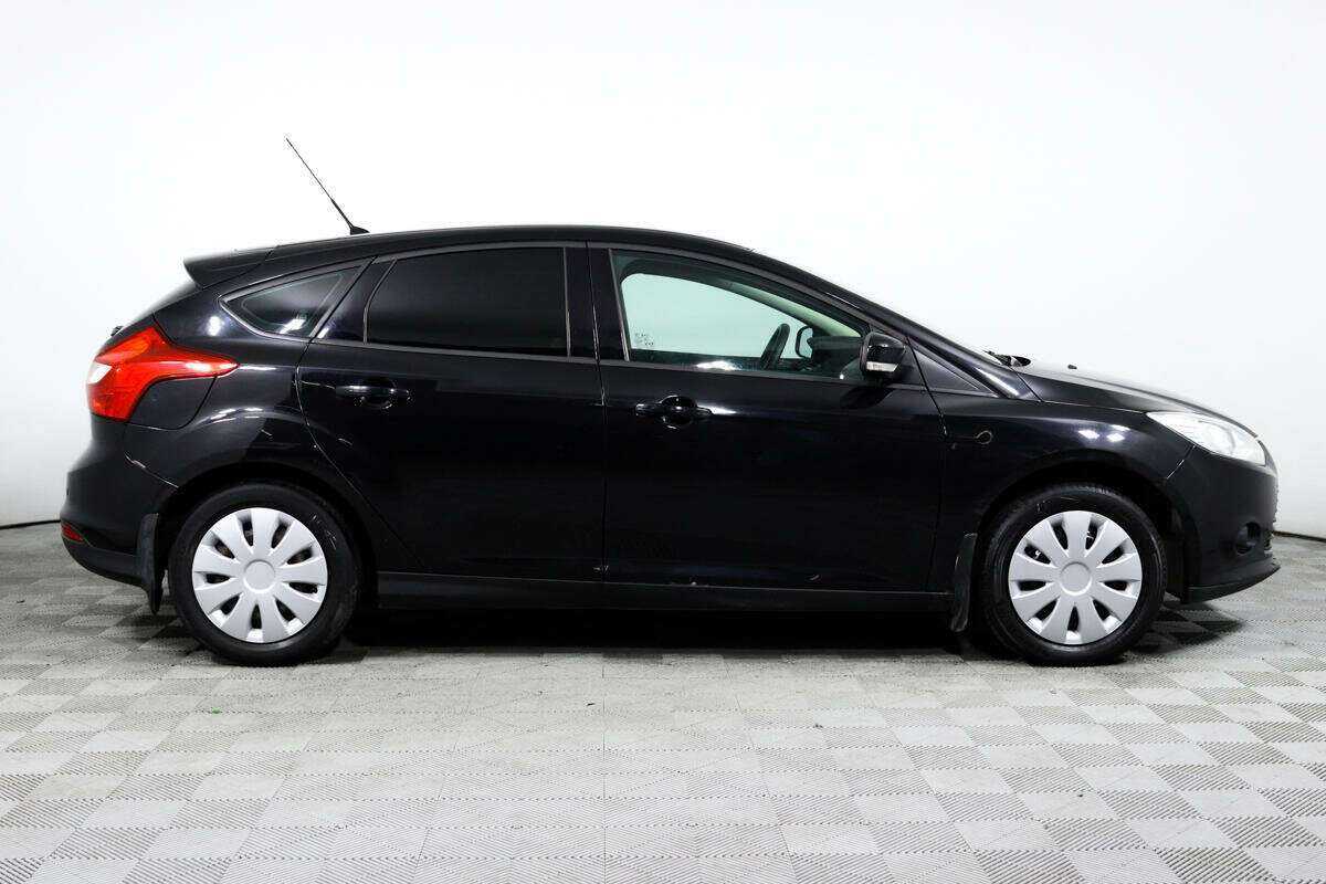 Купить Ford Focus с пробегом. Фото: #3