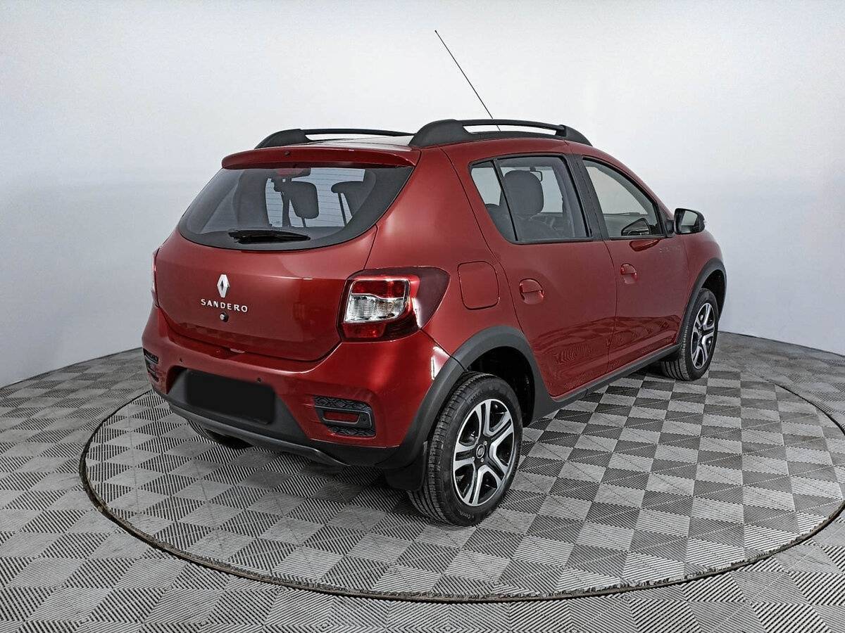 Купить Renault Sandero с пробегом. Фото: #4