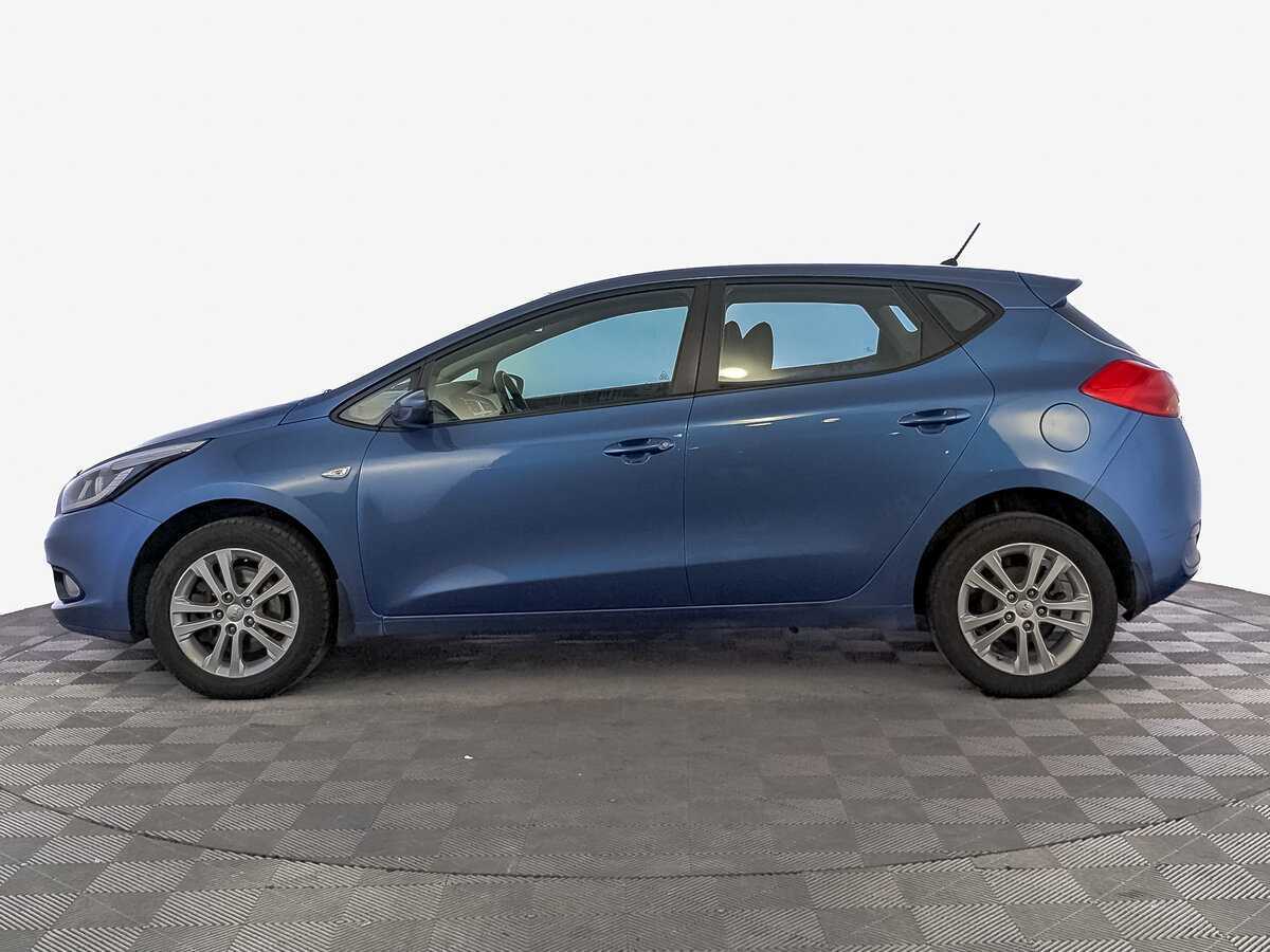 Купить Kia Ceed с пробегом. Фото: #7