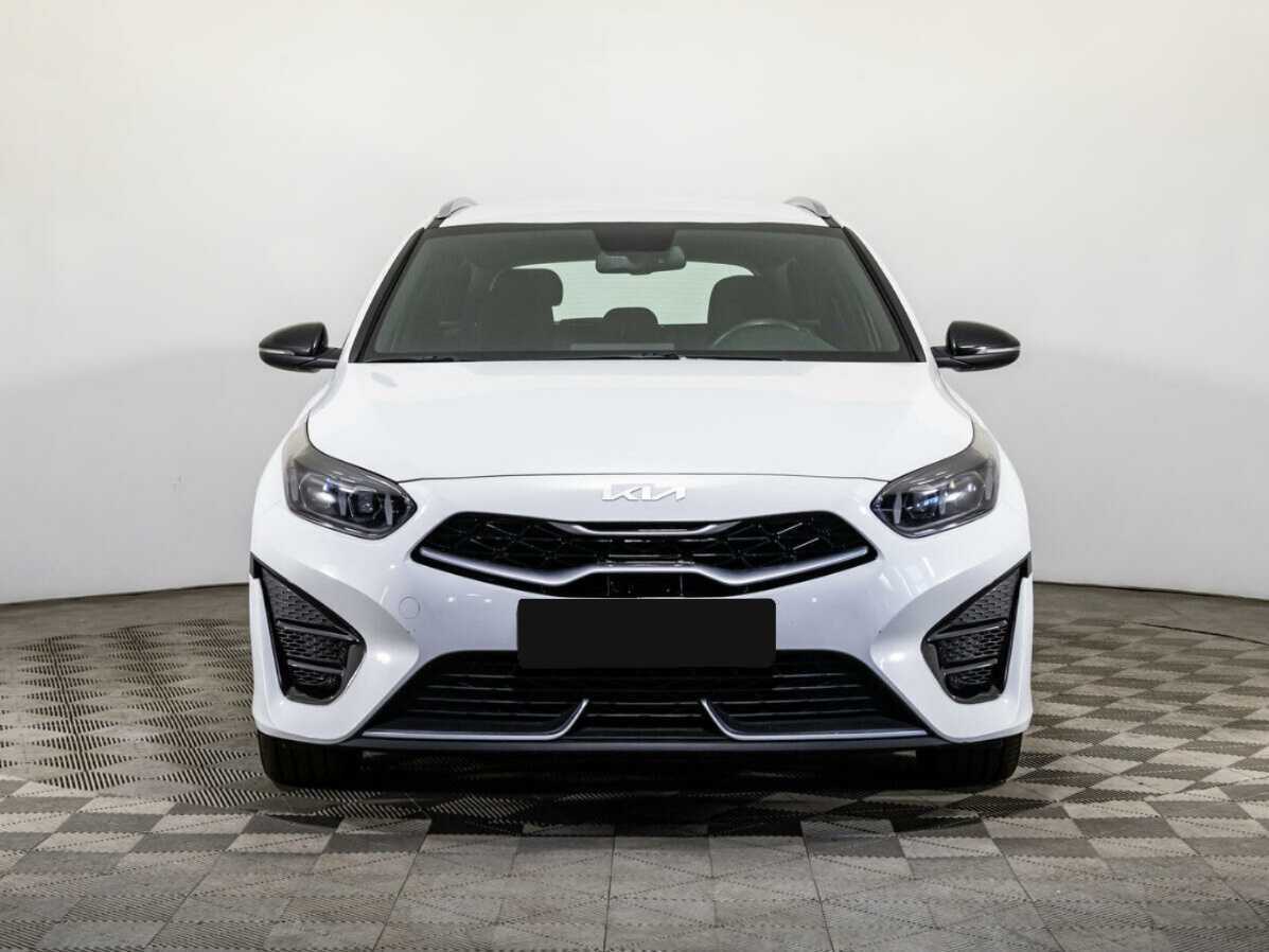 Купить Kia Ceed с пробегом. Фото: #1