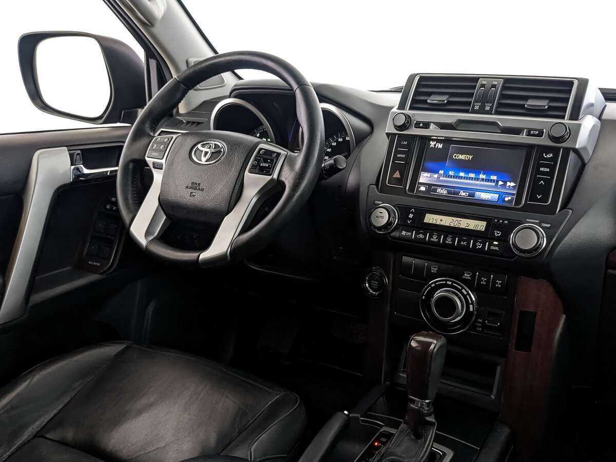 Купить Toyota Land Cruiser Prado с пробегом. Фото: #14