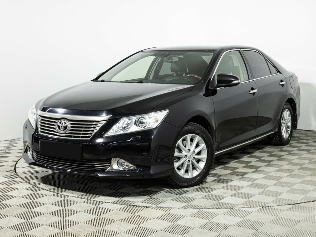 Купить Toyota Camry с пробегом. Фото: #0