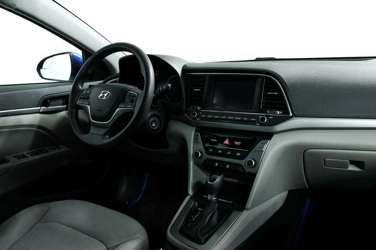 Купить Hyundai Elantra с пробегом. Фото: #8