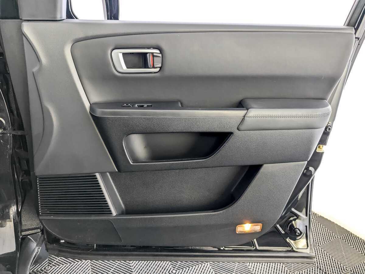 Купить Honda Pilot с пробегом. Фото: #21