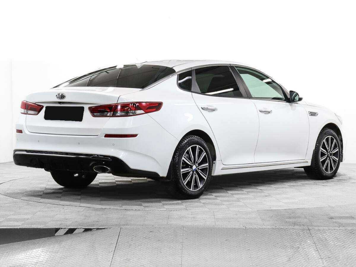 Купить Kia Optima с пробегом. Фото: #4