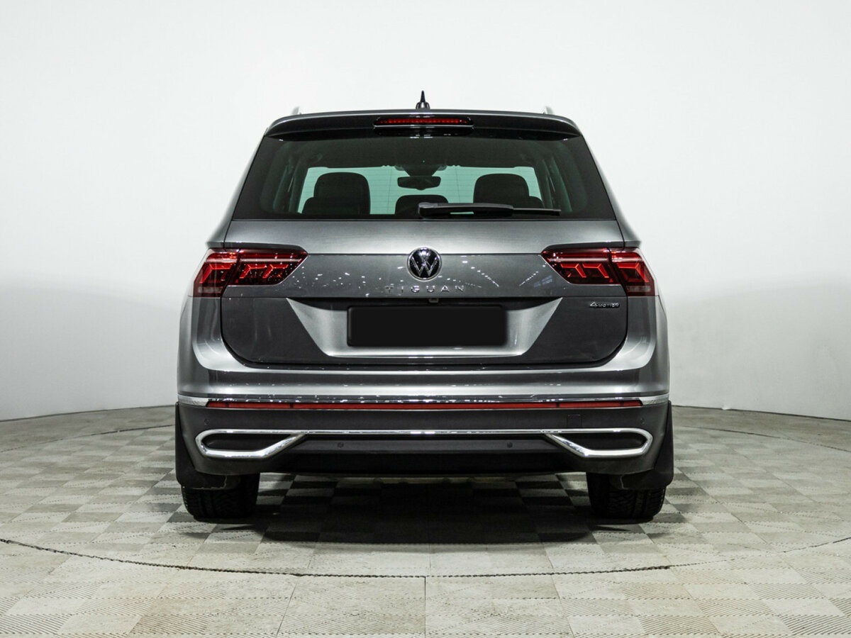 Купить Volkswagen Tiguan с пробегом. Фото: #5