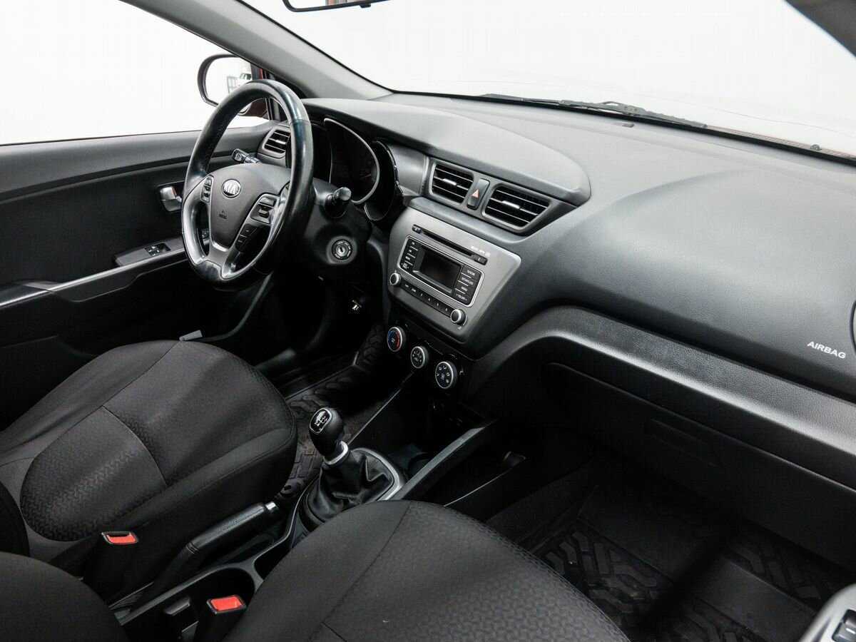 Купить Kia Rio с пробегом. Фото: #6