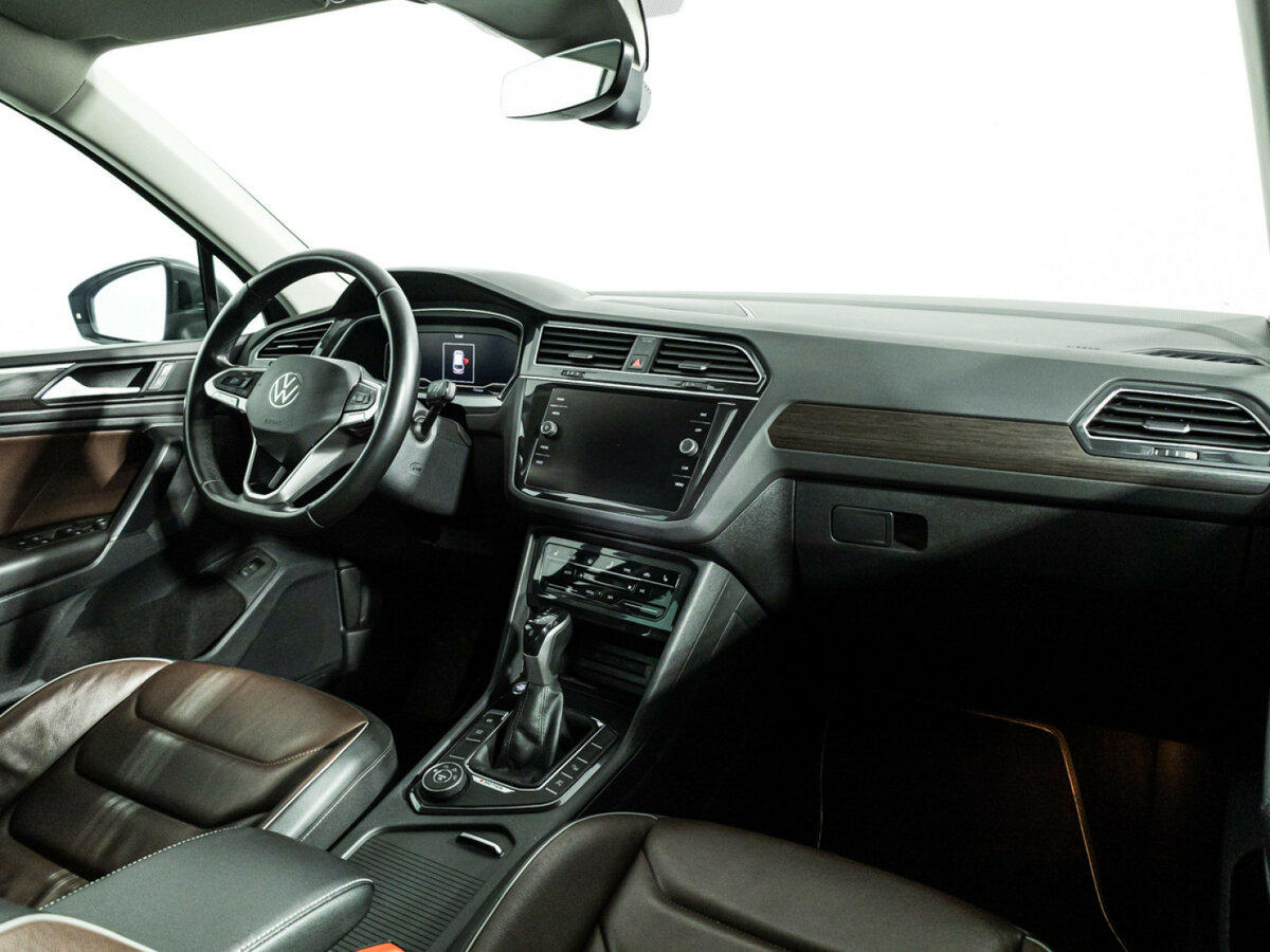Купить Volkswagen Tiguan с пробегом. Фото: #7