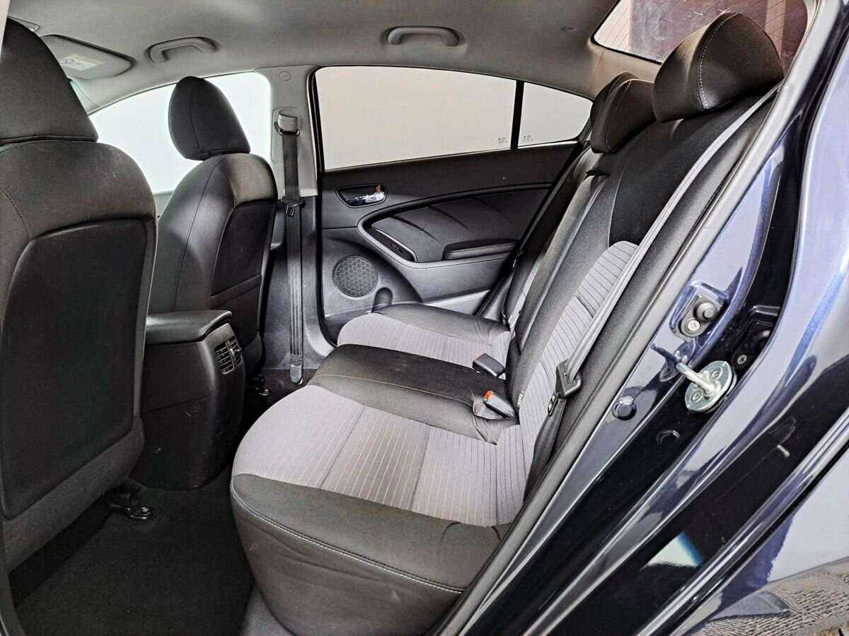 Купить Kia Cerato с пробегом. Фото: #8