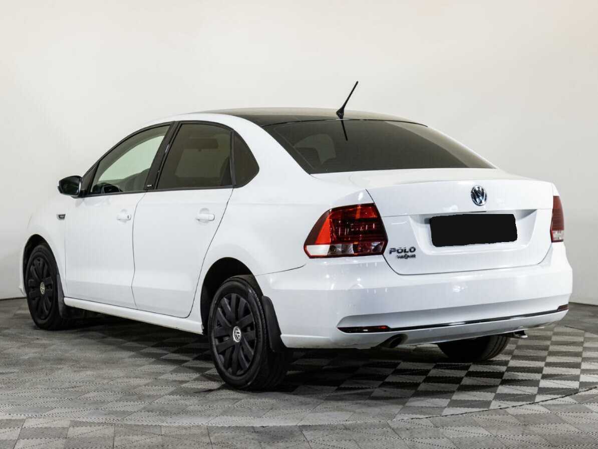 Купить Volkswagen Polo с пробегом. Фото: #6