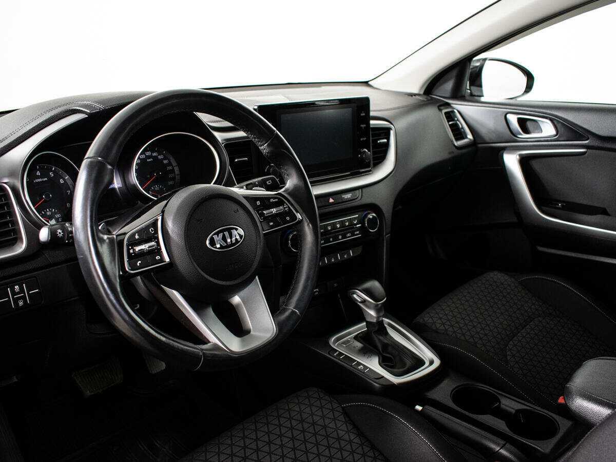 Купить Kia XCeed с пробегом. Фото: #12