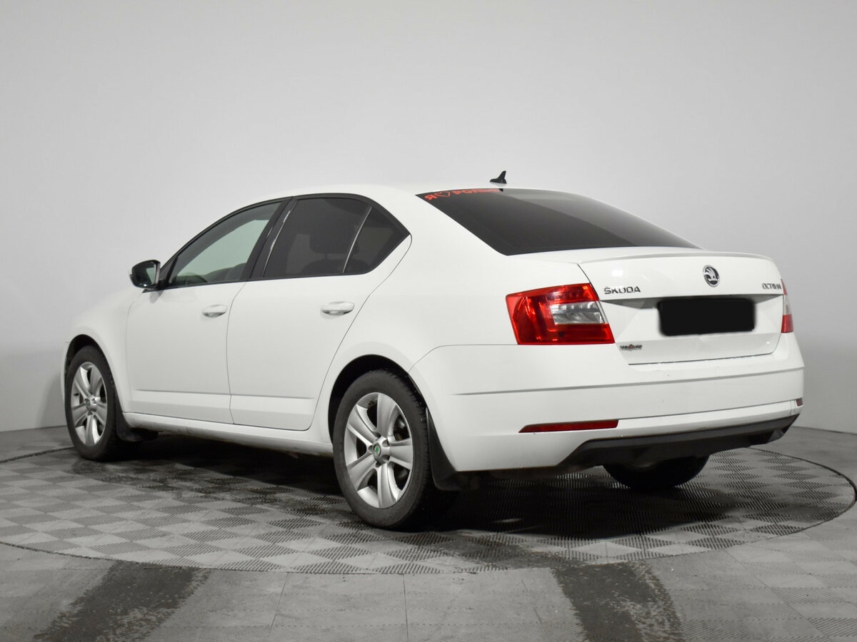 Купить Skoda Octavia с пробегом. Фото: #5