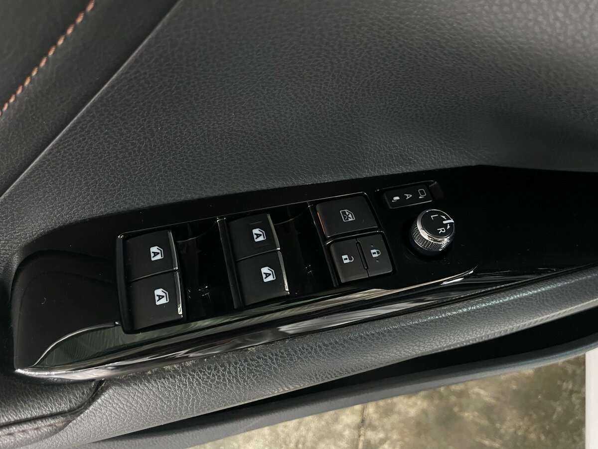 Купить Toyota Camry с пробегом. Фото: #21