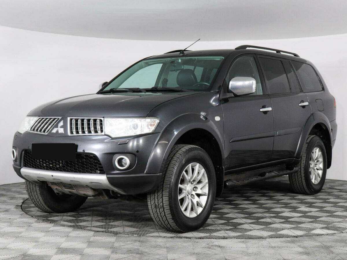 Купить Mitsubishi Pajero Sport с пробегом. Фото: #0